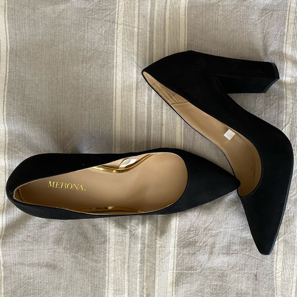 Velvet black heels